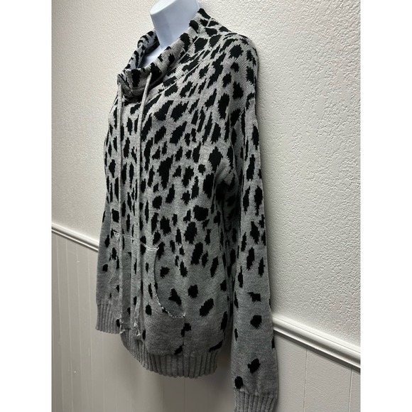 NEW! Made With Love Women’s Oversized Medium Cowl Neck Long Sleeve Sweater, V554 - Picture 4 of 15